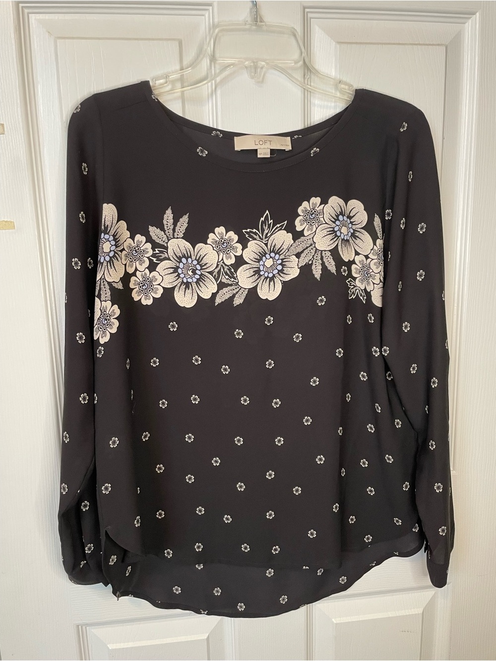 LOFT Black Floral-Print Long Sleeve Blouse petite medium